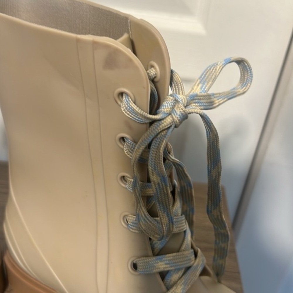 COUGAR MADRID WOMEN RUBBER RAI BOOTS IN DARK CREAM MID HIGH SIZE 8 - Picture 10 of 10